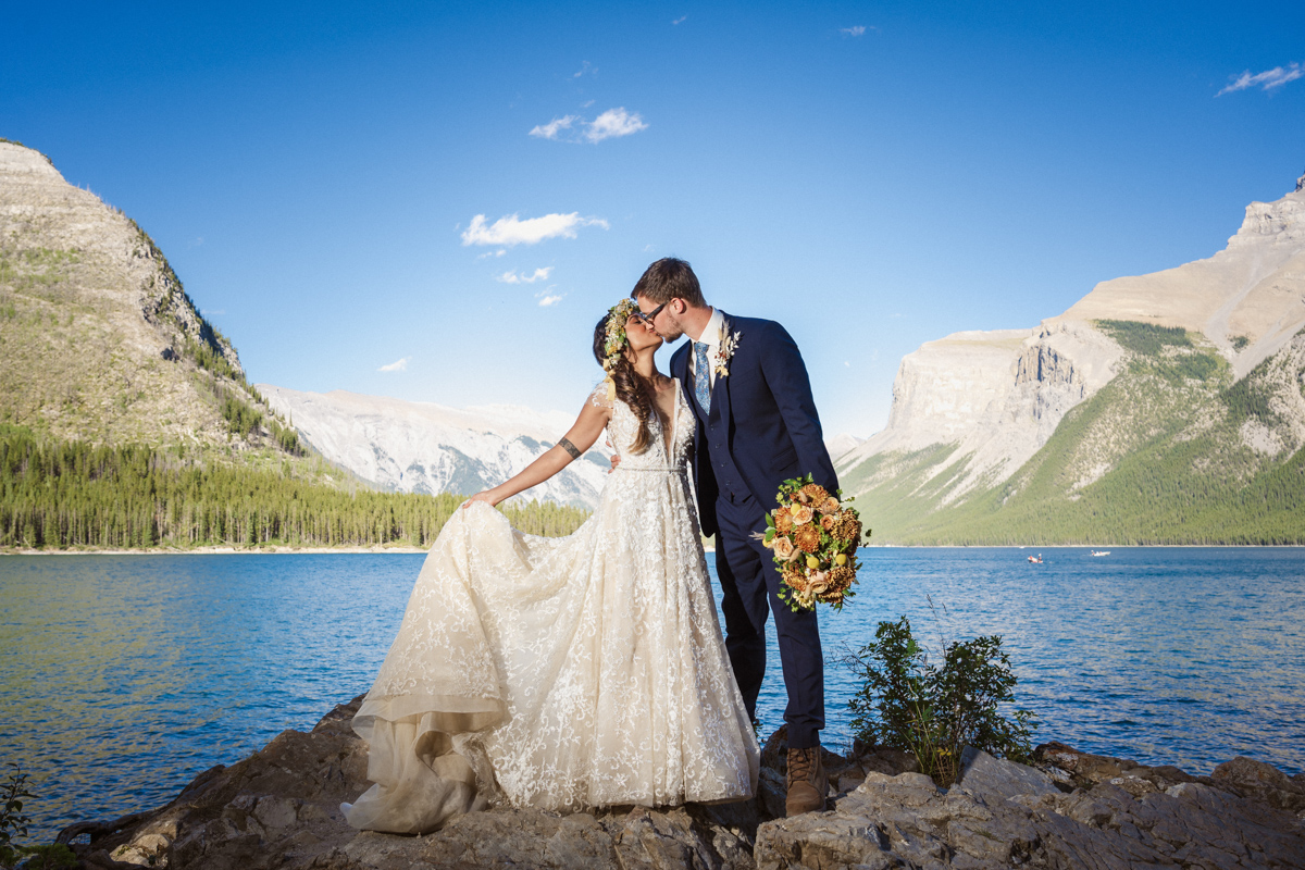 Rocky Mountain Adventure Elopement _ Alex Popov Photography 15