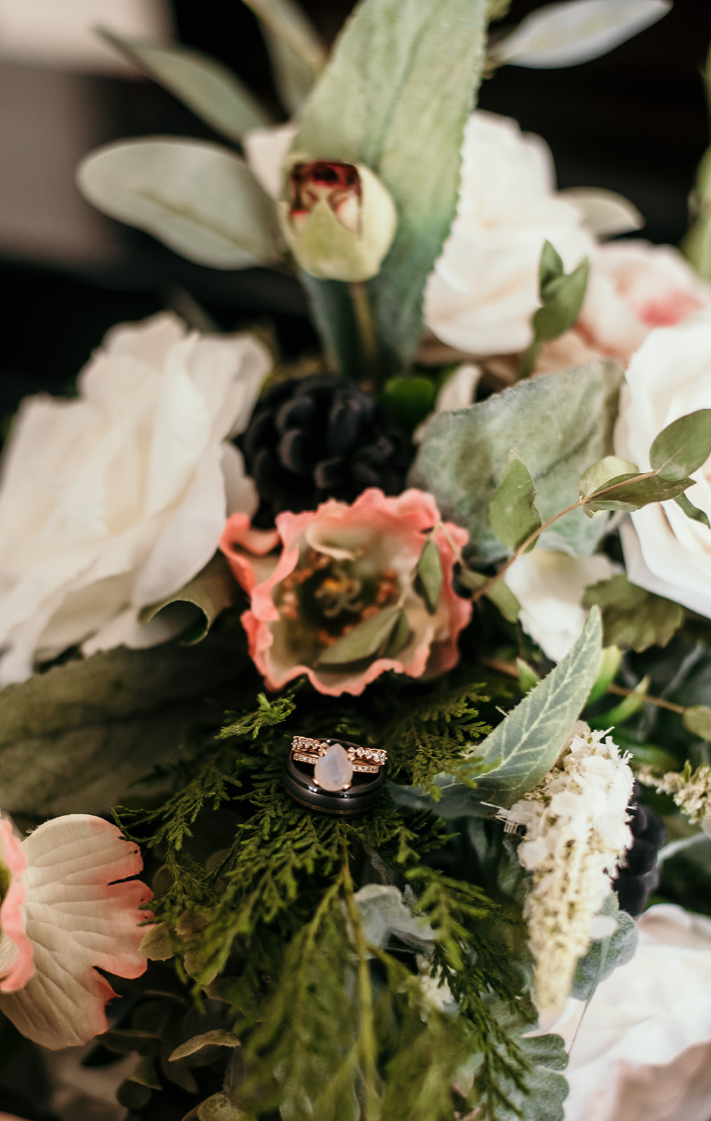 Styled Shoot – Evergreen for Confetti