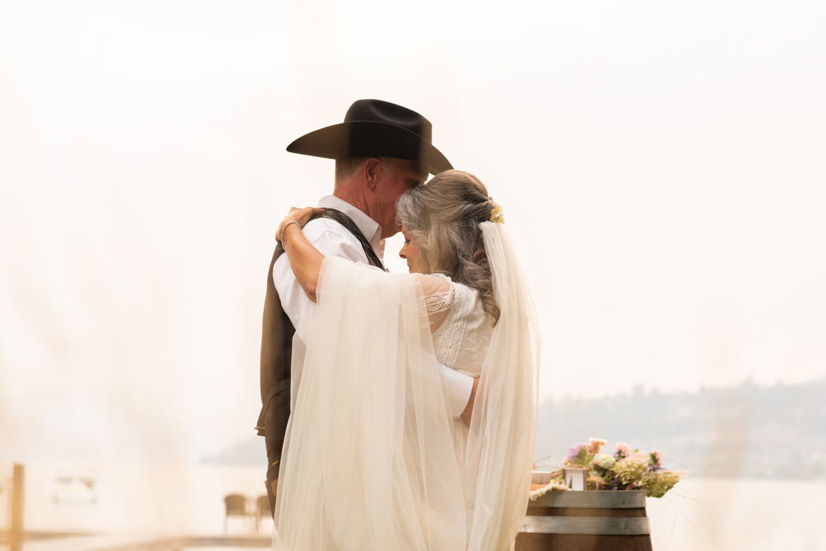 Kelowna Wedding Photographers Memorable and Vibrant Okanagan Photography-21