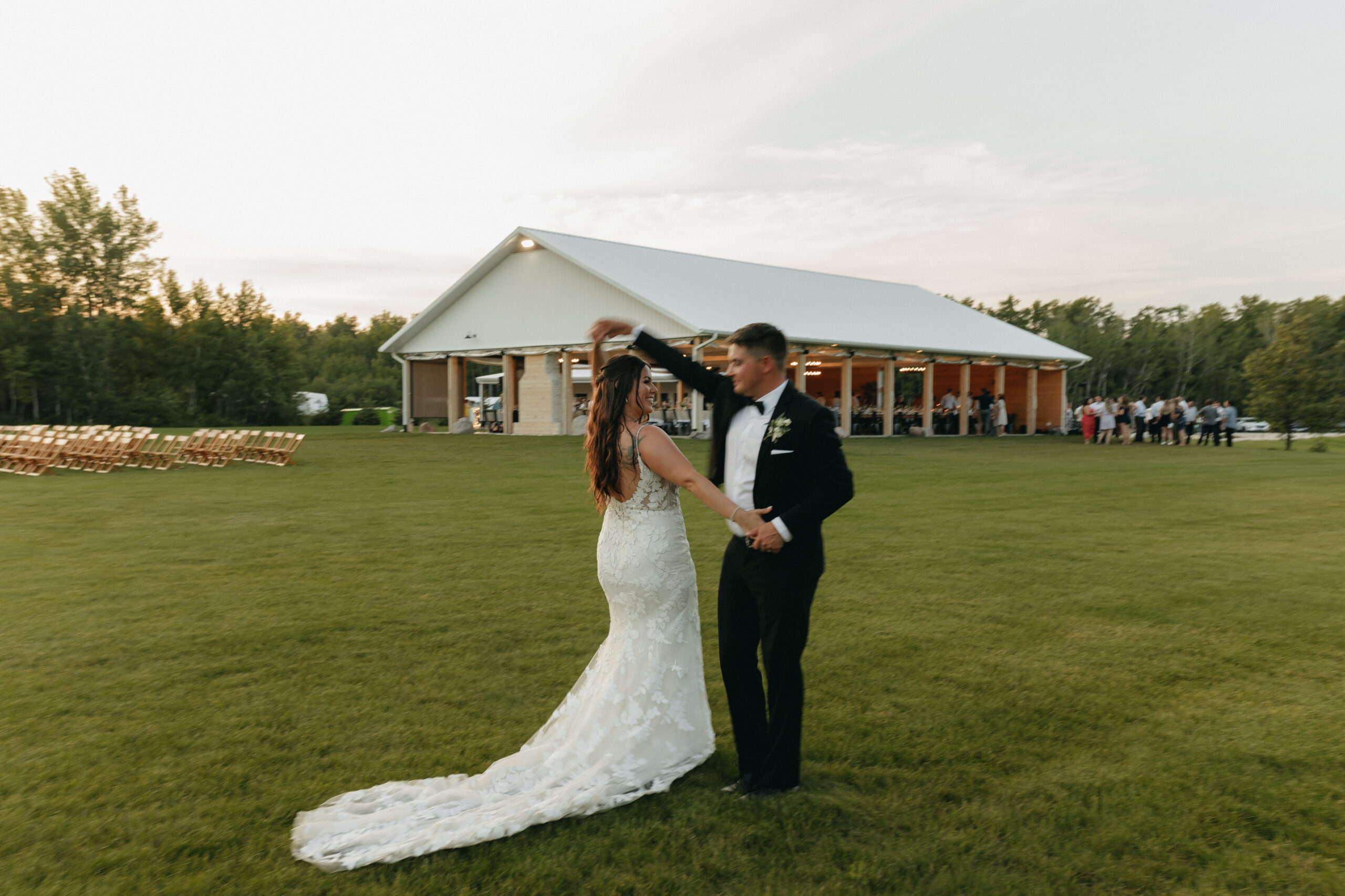 Rachelle+Devon_July-15-2022.CaitlinLouisaPhotography-973