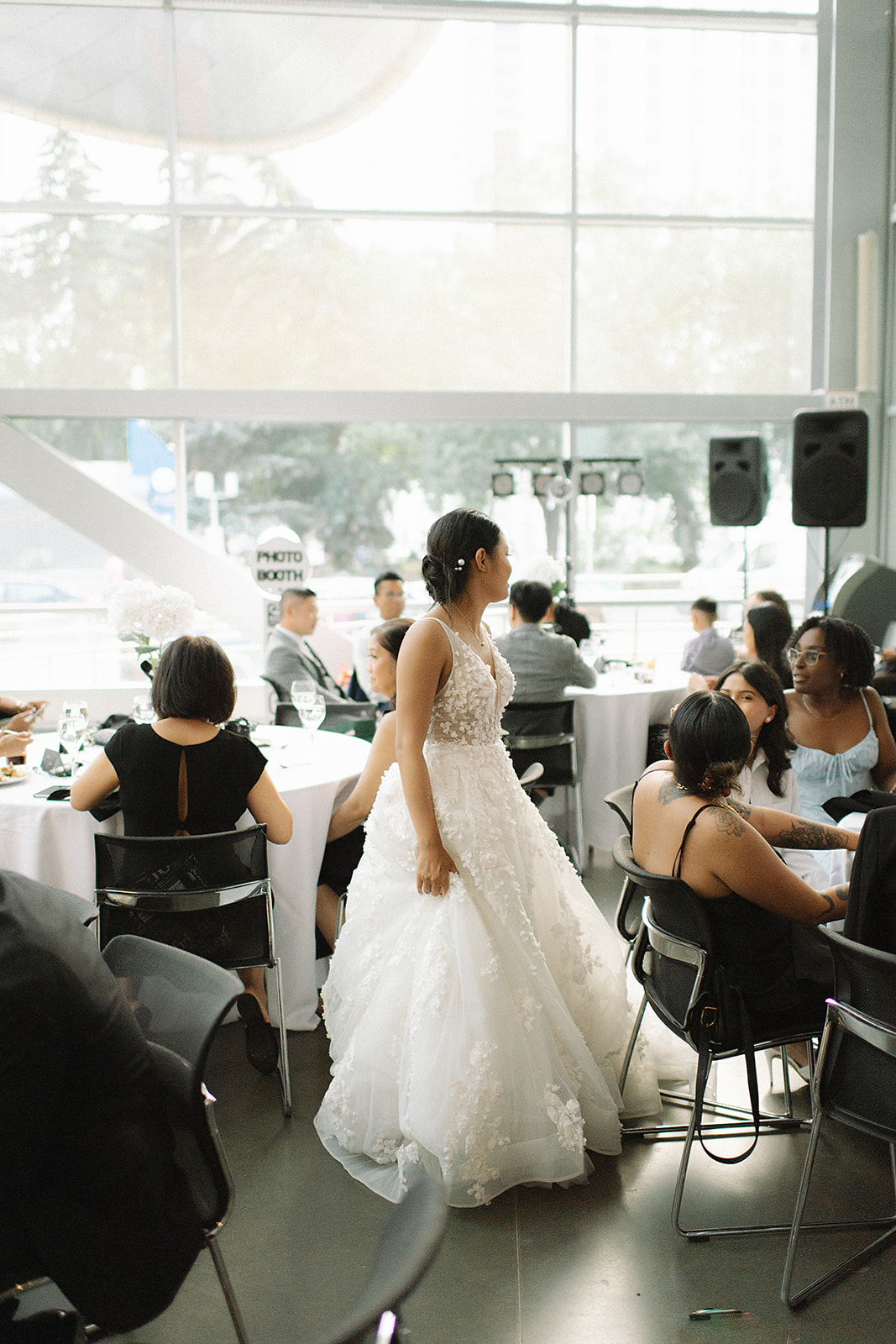 Confetti Wedding Magazine(Henry+Gretel)