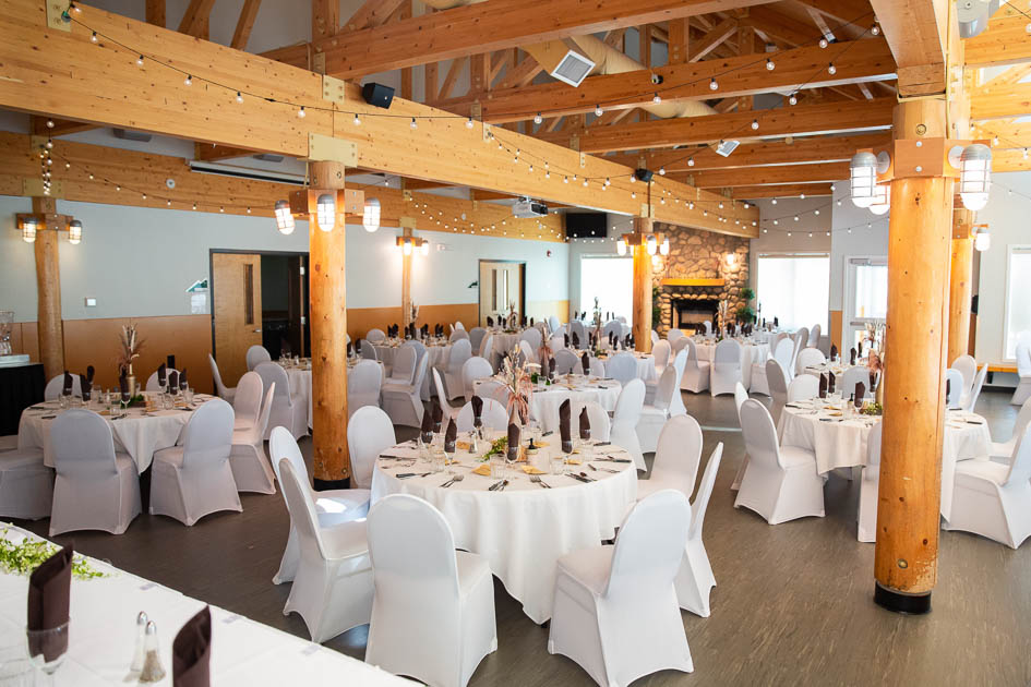 Edmonton Snow Valley Ski Resort Wedding