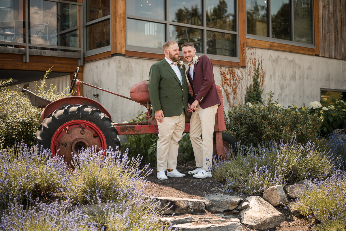 Kelowna Wedding Photographers Memorable and Vibrant Okanagan Photography-1