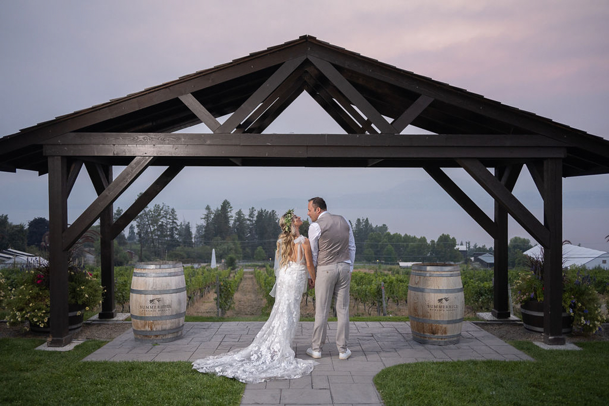 Kelowna Wedding Photographers Memorable and Vibrant Okanagan Photography-3