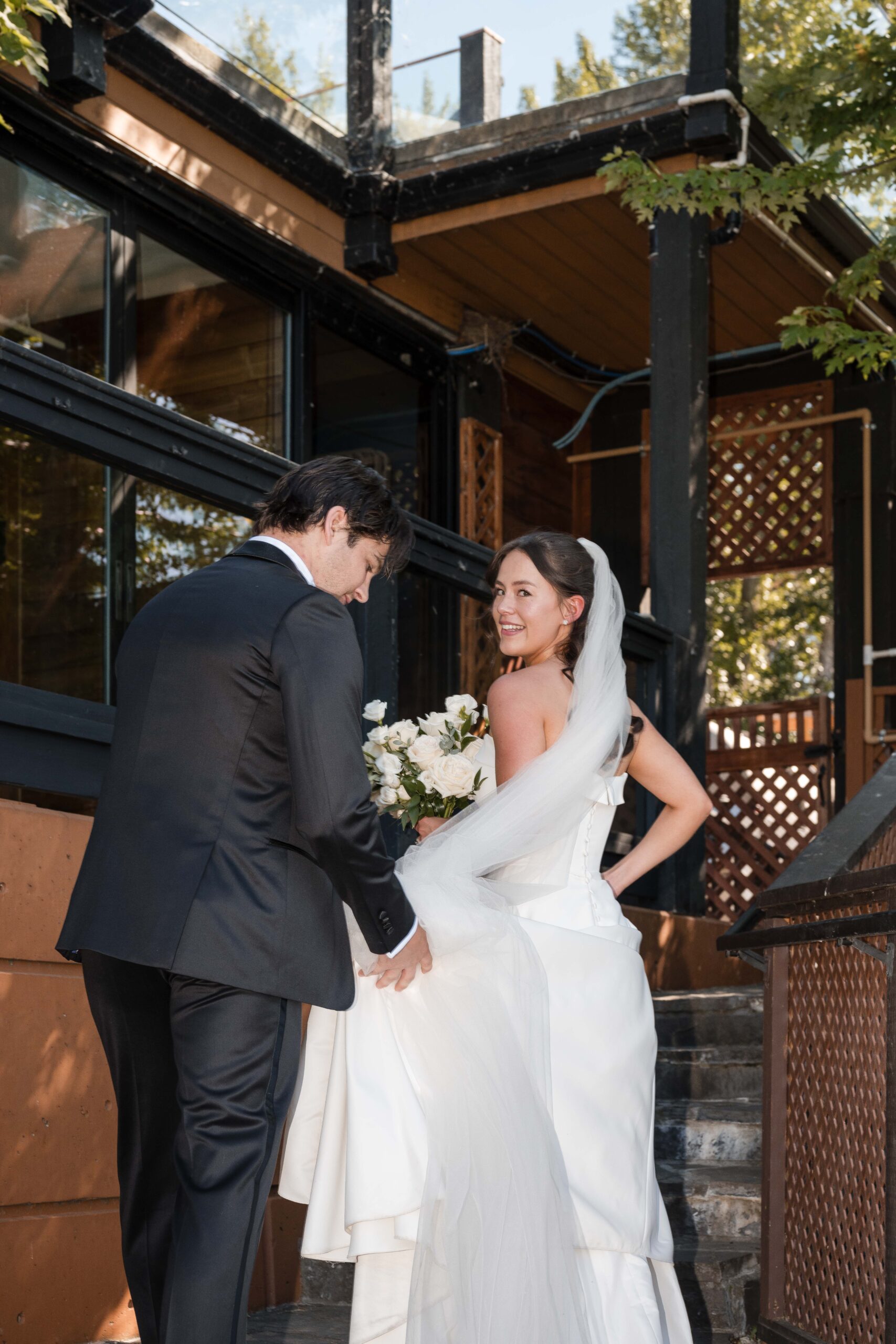 Kelowna Wedding Photographers Memorable and Vibrant Okanagan Photography-16