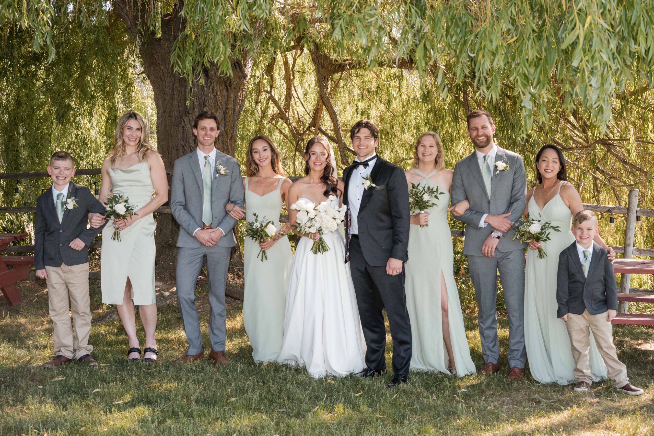 Kelowna Wedding Photographers Memorable and Vibrant Okanagan Photography-20