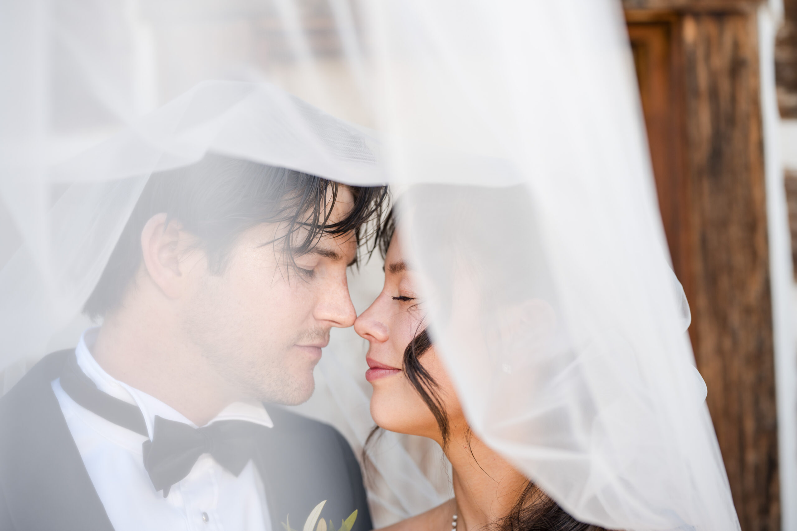 Kelowna Wedding Photographers Memorable and Vibrant Okanagan Photography-27