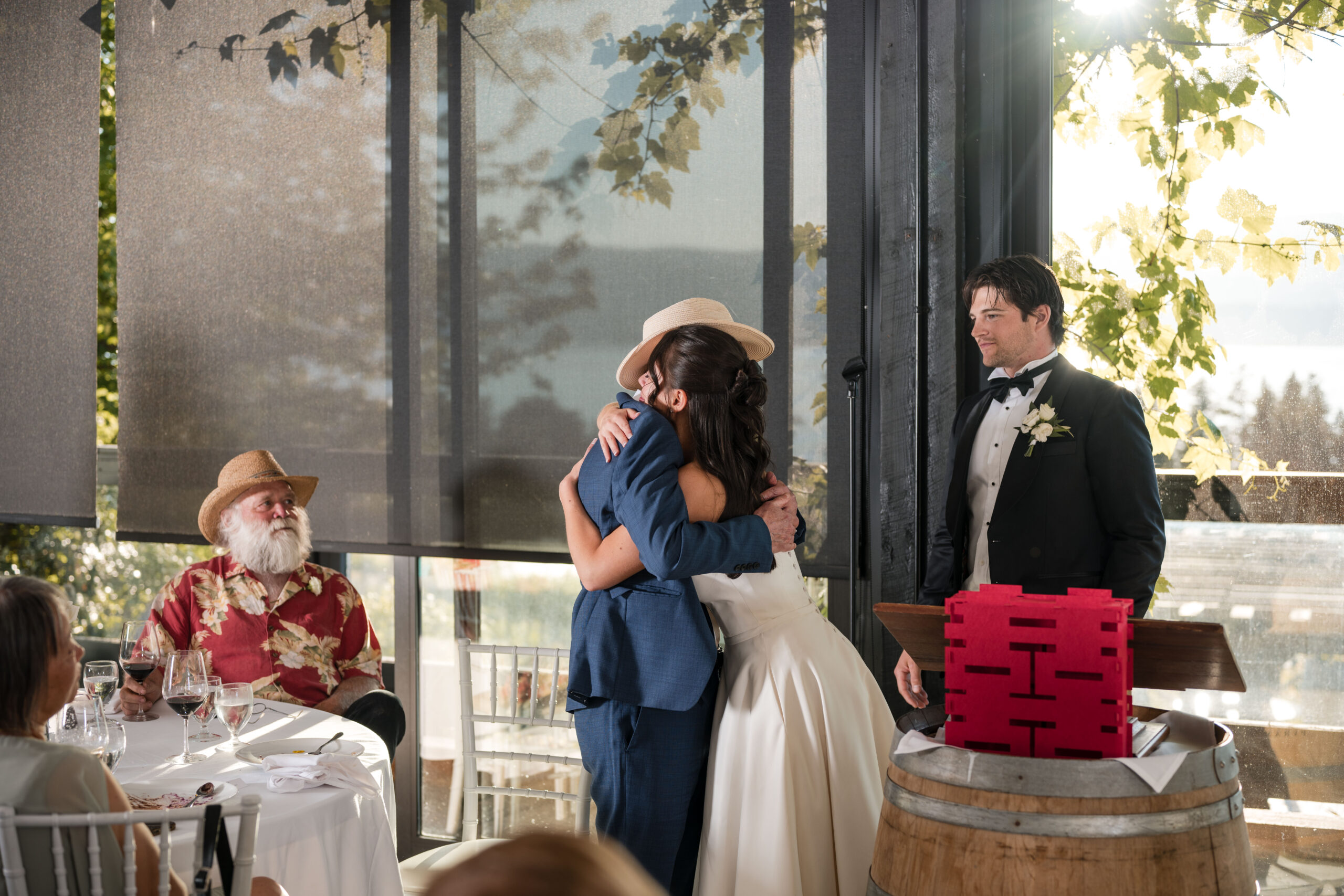 Kelowna Wedding Photographers Memorable and Vibrant Okanagan Photography-32