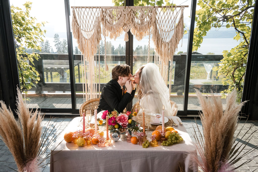 KelownaWeddingPhotographersMemorableandVibrantOkanaganPhotography-181