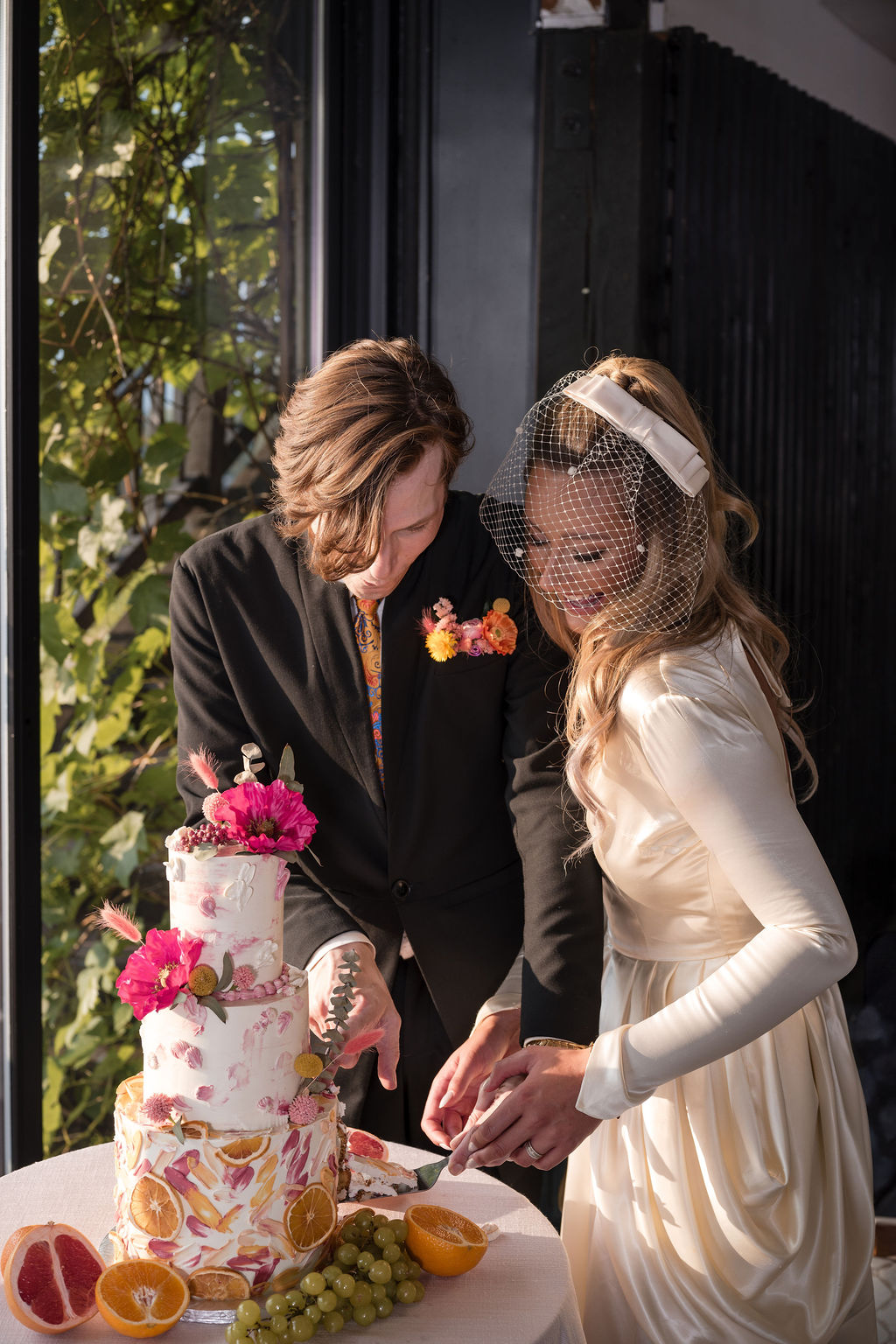 KelownaWeddingPhotographersMemorableandVibrantOkanaganPhotography-254