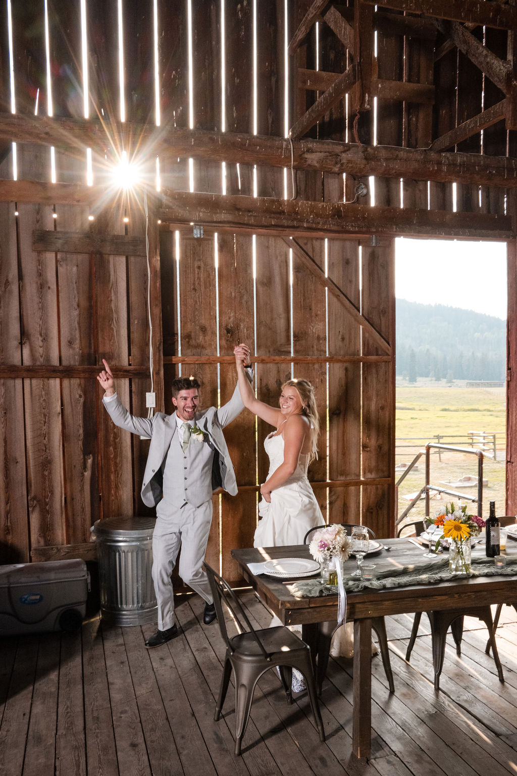 KelownaWeddingPhotographersMemorableandVibrantOkanaganPhotography-517