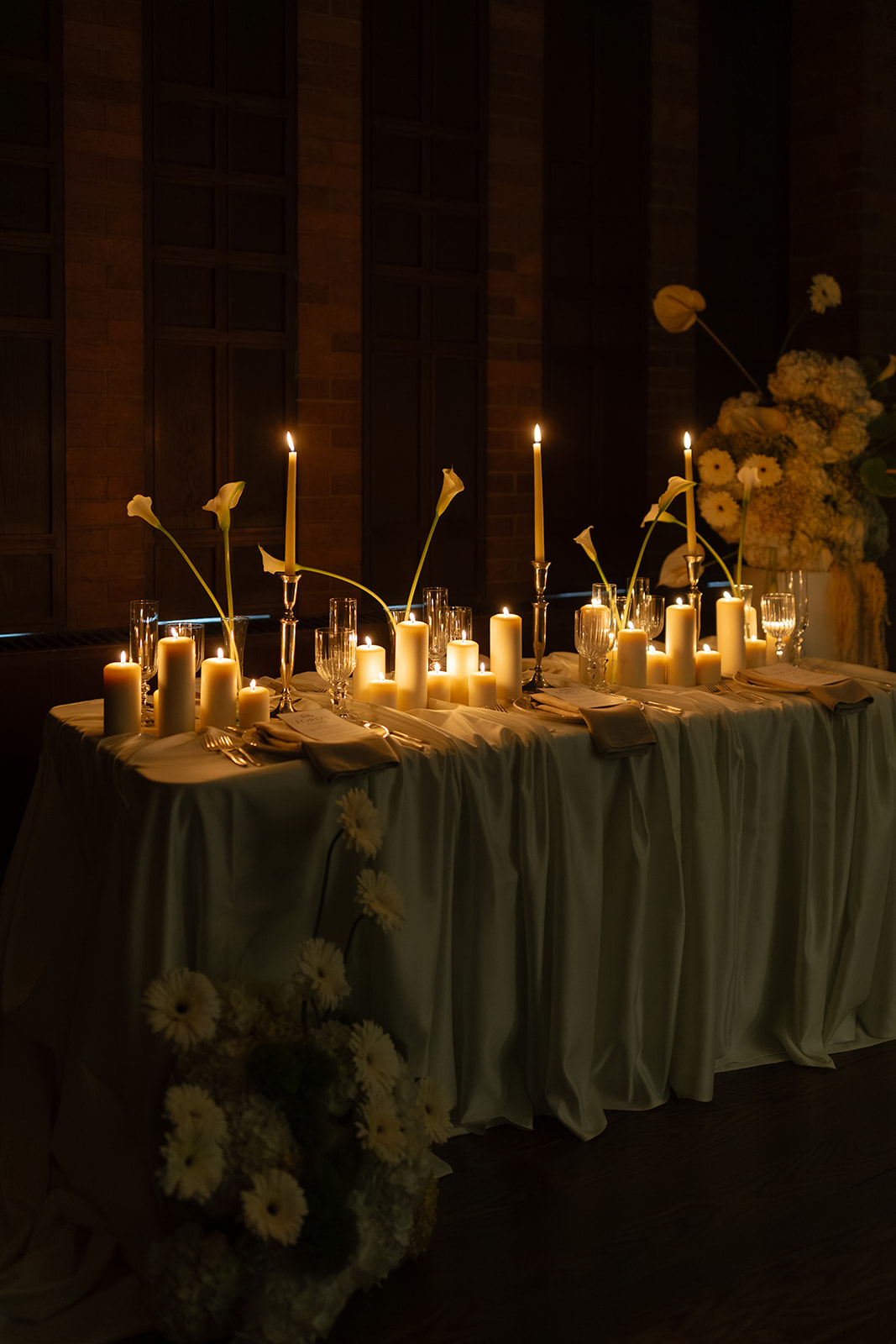 MASSEY COLLEGE STYLED BRIDAL SHOOT