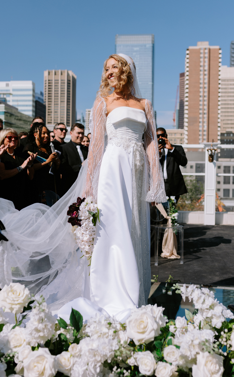 Meaghan-Baxter-Photography-Chic-Rooftop-City-Wedding-27
