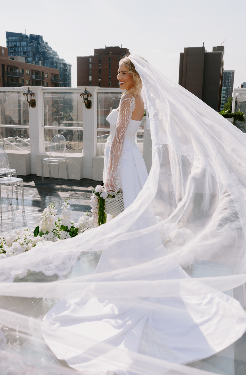 Meaghan-Baxter-Photography-Chic-Rooftop-City-Wedding-33