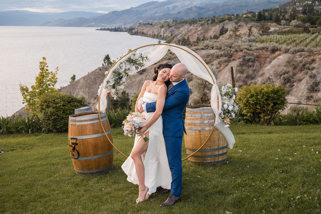 KelownaWeddingPhotographersMemorableandVibrantOkanaganPhotography-322