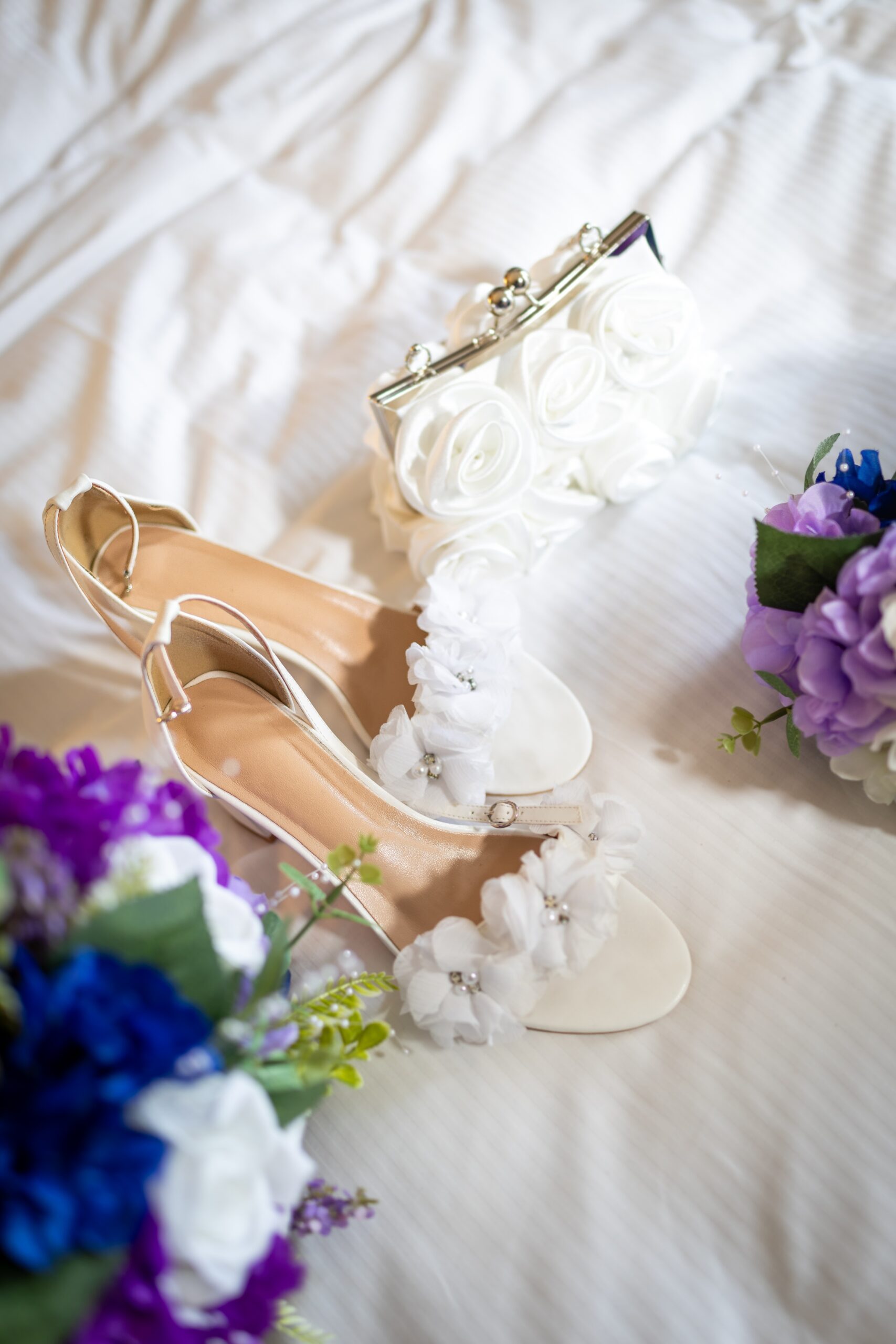 PIXEL SHOT STUDIOS-Editorial-Inspired Wedding with Sage Green Hues and Urban Charm-02
