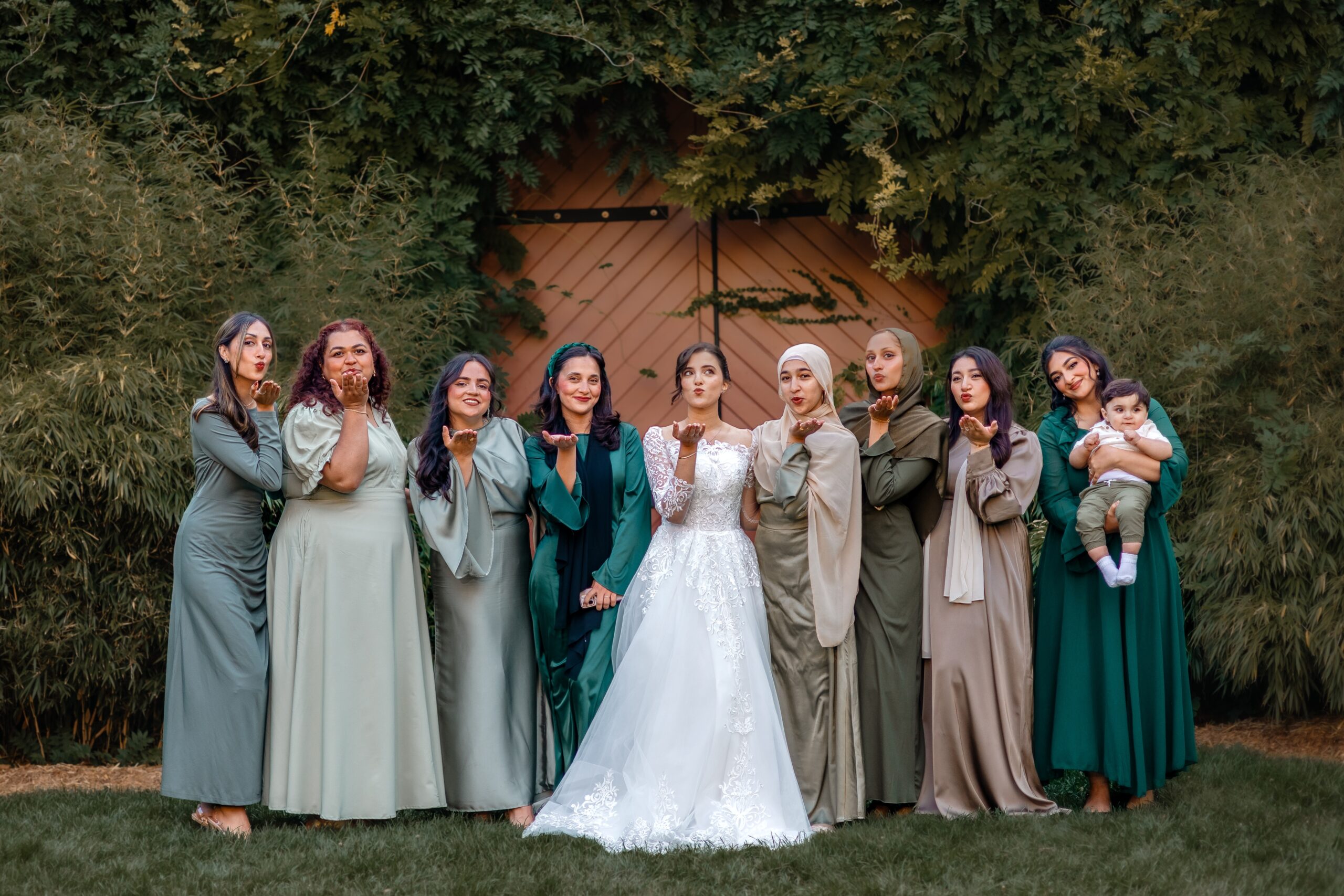 PIXEL SHOT STUDIOS-Editorial-Inspired Wedding with Sage Green Hues and Urban Charm-15