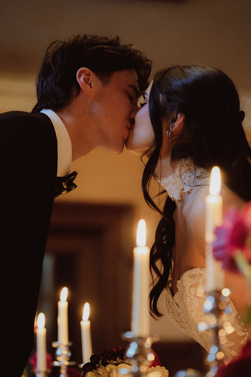 Shared Moments in the Manor