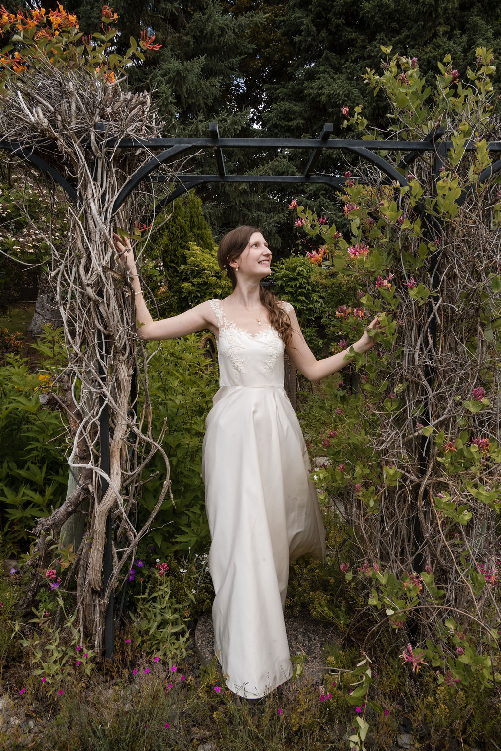 KelownaWeddingPhotographersMemorableandVibrantOkanaganPhotography-232