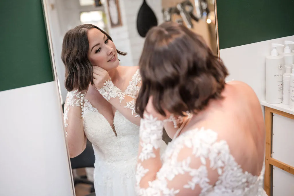 KelownaWeddingPhotographersMemorableandVibrantOkanaganPhotography-1-1