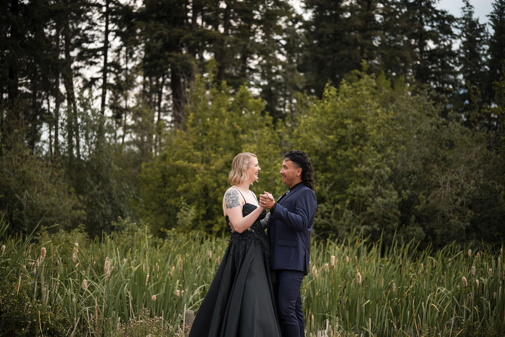 KelownaWeddingPhotographersMemorableandVibrantOkanaganPhotography-163
