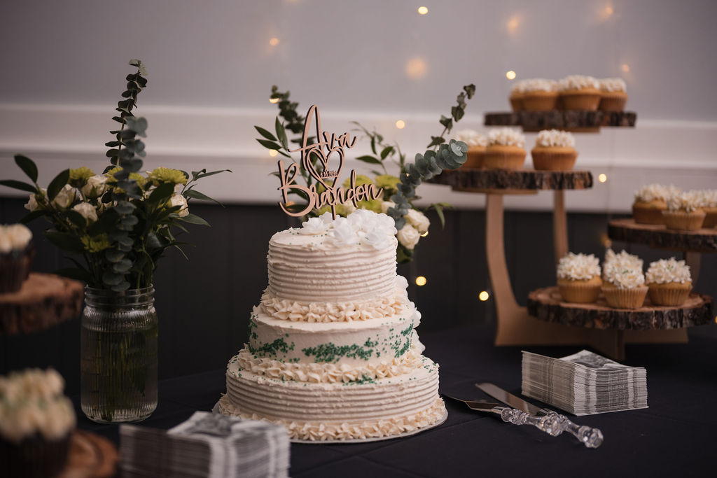 KelownaWeddingPhotographersMemorableandVibrantOkanaganPhotography-411