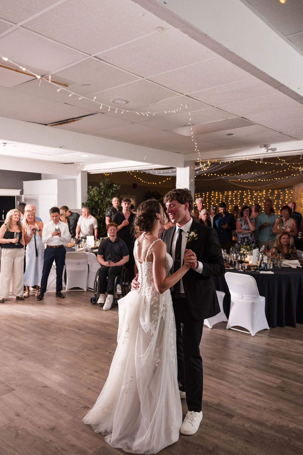 KelownaWeddingPhotographersMemorableandVibrantOkanaganPhotography-465