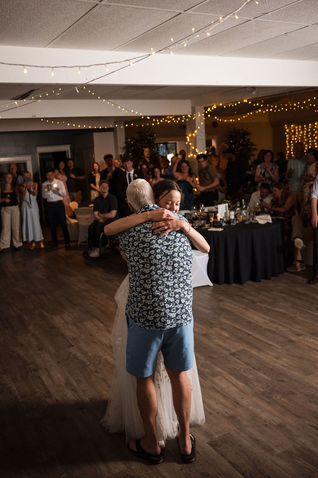 KelownaWeddingPhotographersMemorableandVibrantOkanaganPhotography-475