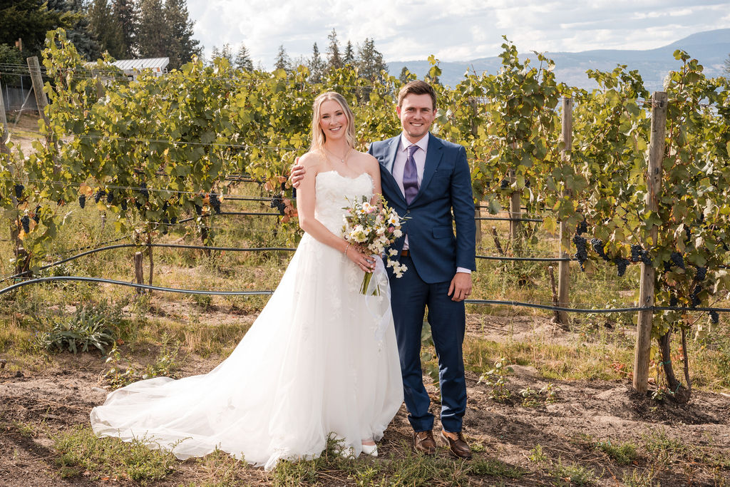 KelownaWeddingPhotographersMemorableandVibrantOkanaganPhotography-101