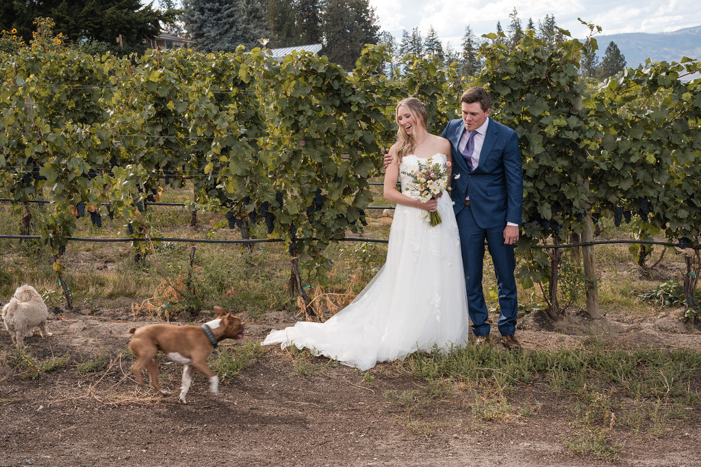 KelownaWeddingPhotographersMemorableandVibrantOkanaganPhotography-123