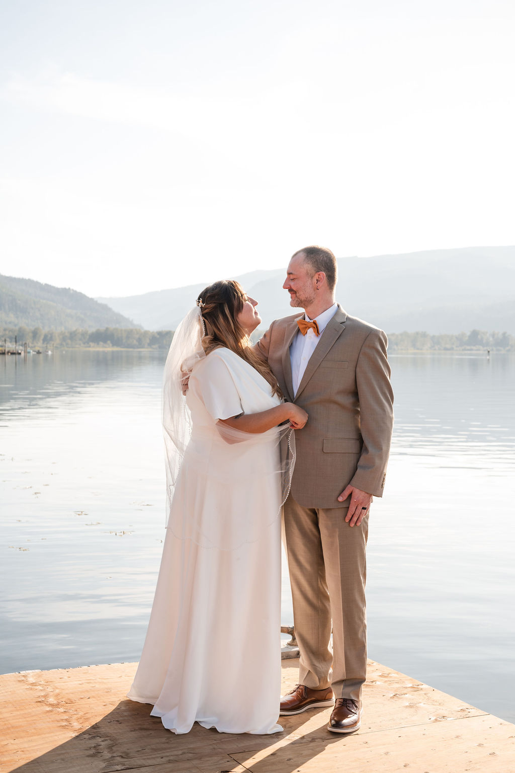 KelownaWeddingPhotographersMemorableandVibrantOkanaganPhotography-53