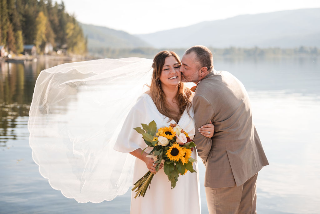 KelownaWeddingPhotographersMemorableandVibrantOkanaganPhotography-86